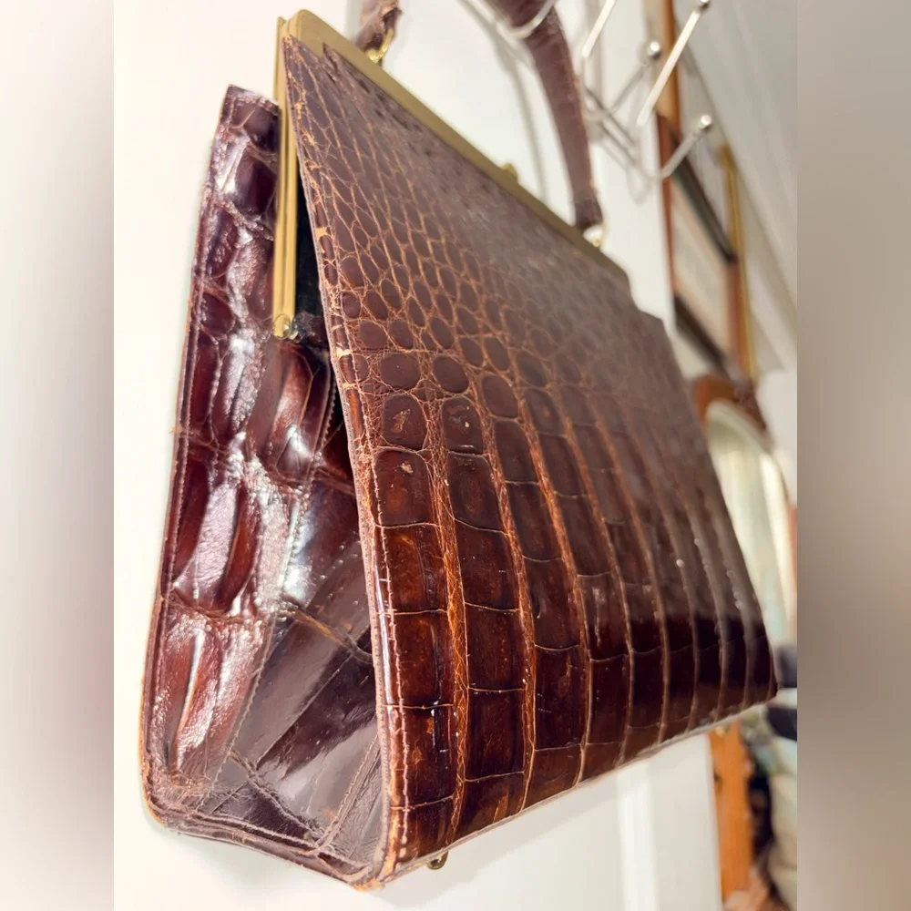 Vintage Vassar Genuine Alligator Satchel Handbag Brown - Picture 6 of 16